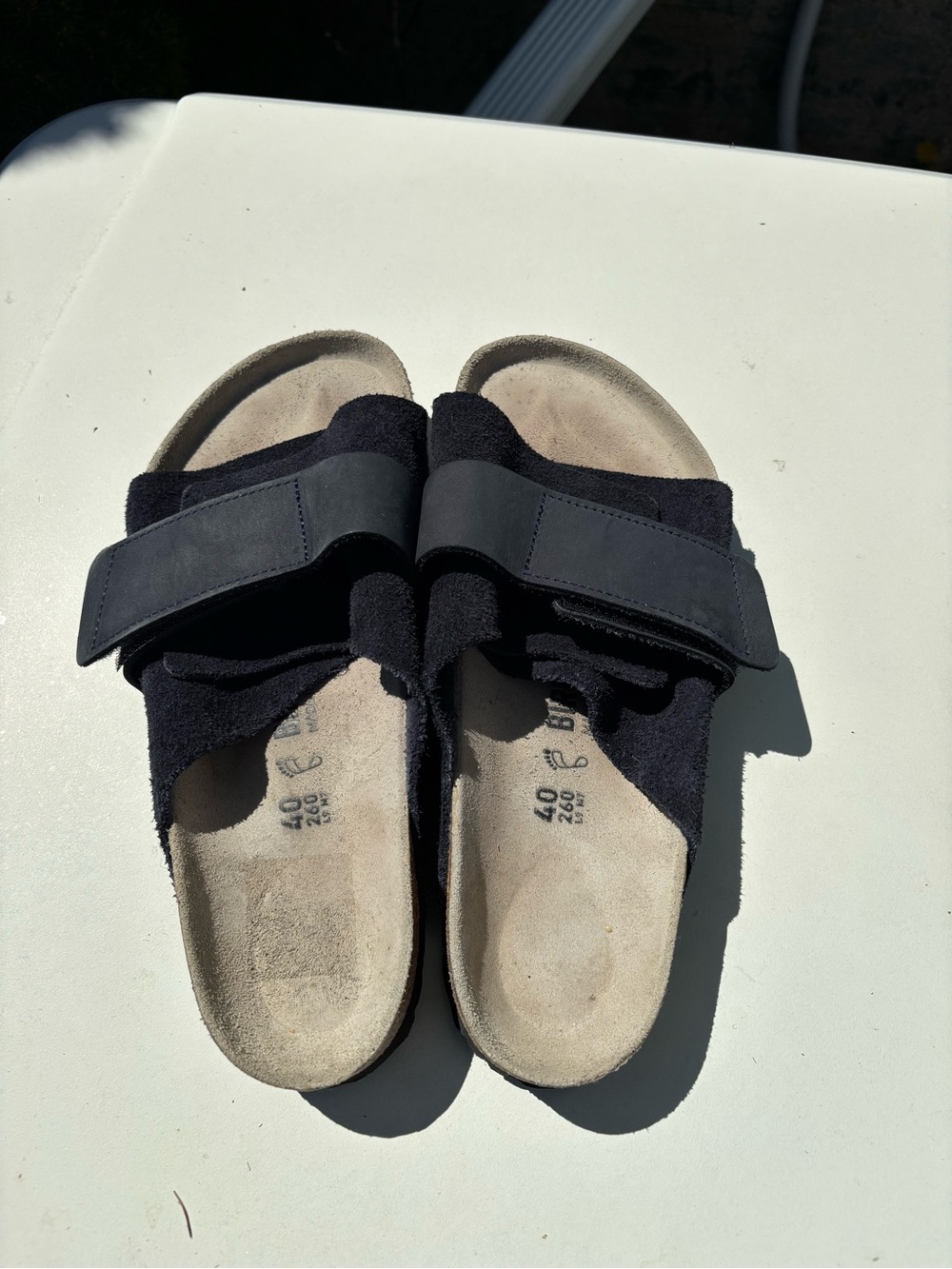 Birkenstock “koyoto” unisex black suede Slide Sandals sz 40